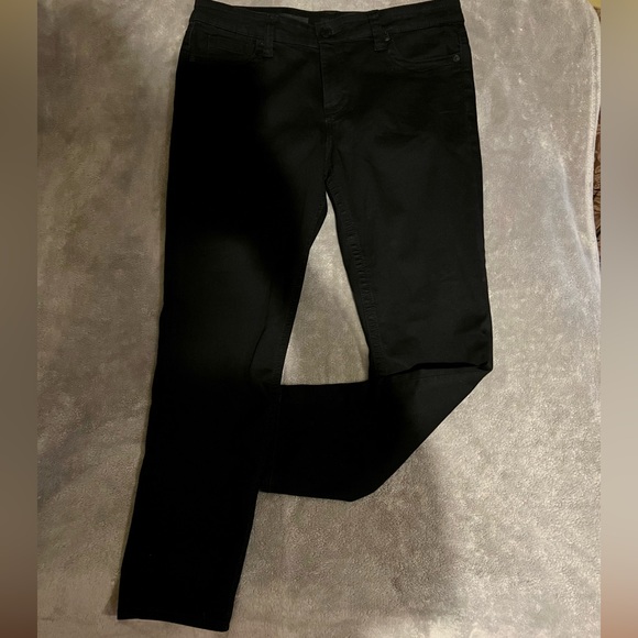 Kut From The Kloth - Good used condition, jeans are BLACK. - Picture 4 of 10